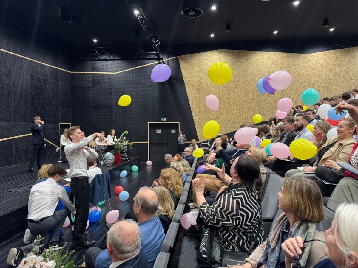 first birthday of 163 high school